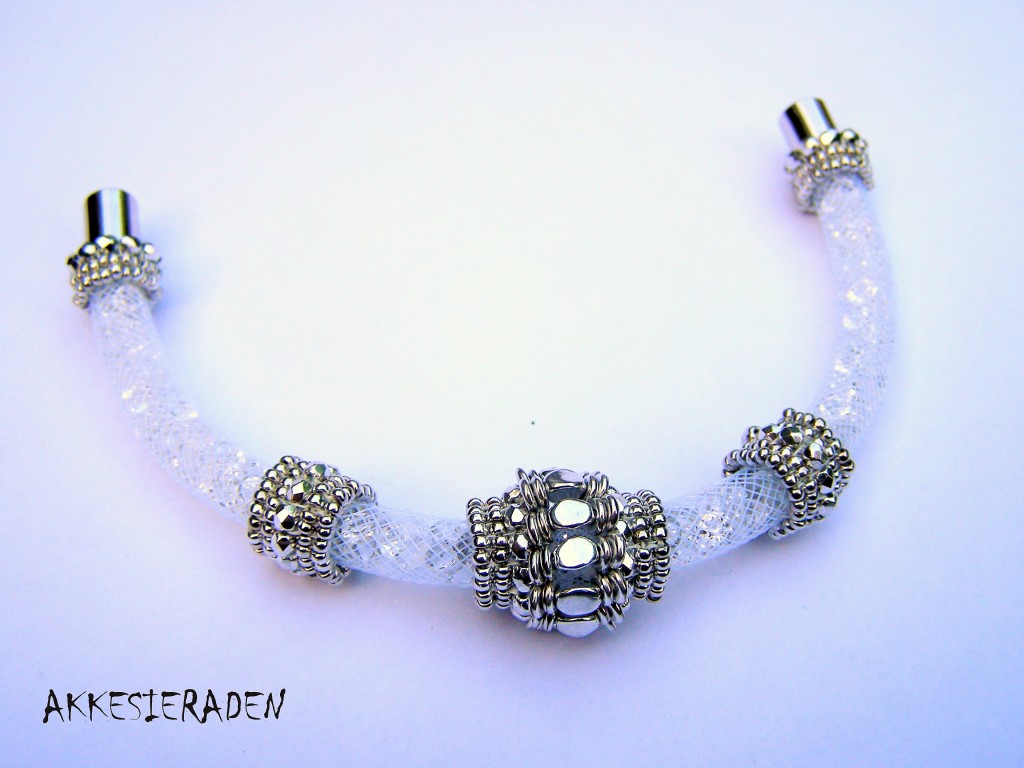 Crystal Mesh bracelet By Akke Jonkhof