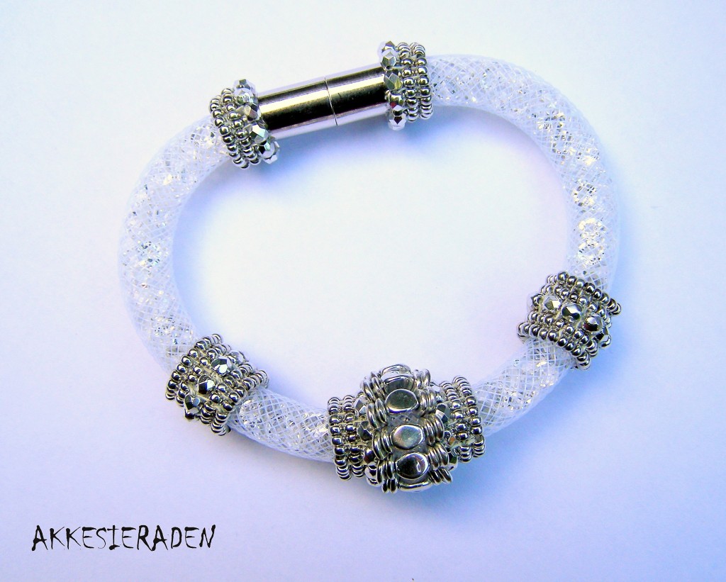 Crystal Mesh bracelet By Akke Jonkhof